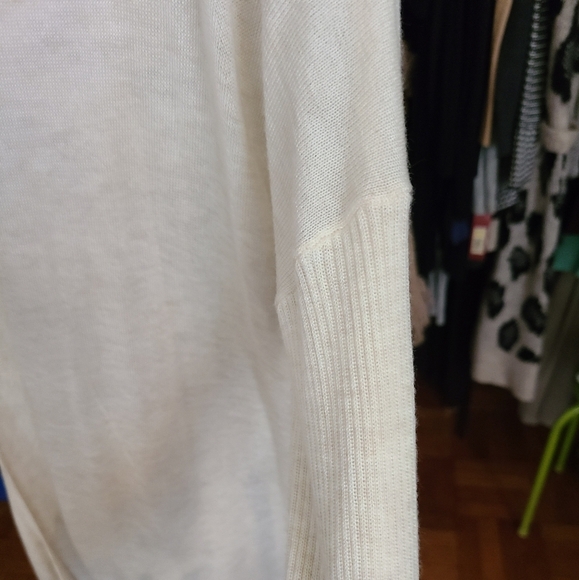 Lightweight cardigan new - Picture 3 of 5